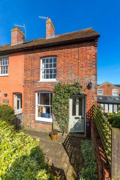 5 Coastguard Cottages