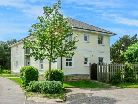 17 Britten Close