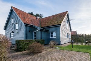 Orford Apartment