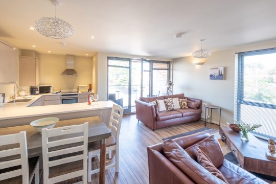 3 King Georges House