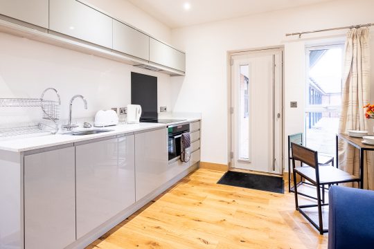 Ash – Three Tuns Apartments