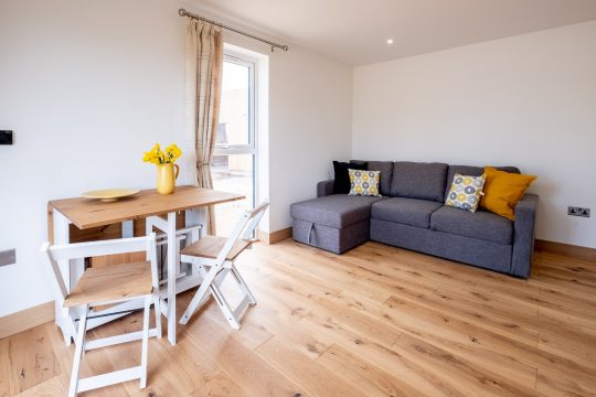 Maple – Three Tuns Apartments