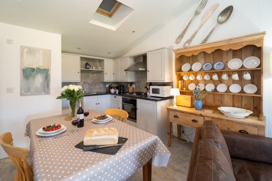 Studio Barn – East Green Farm Cottages
