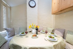 Pebble Cottage – 6 Victoria Rd