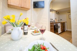 Pebble Cottage – 6 Victoria Rd