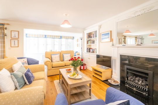12 Prevetts Way