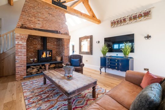 Alde Bay Farm – Sleeps 18