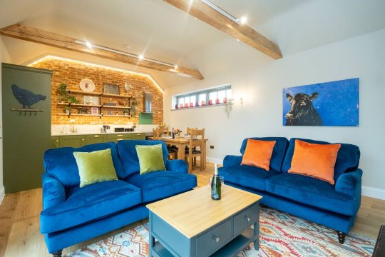 Alde Bay Farm – Sleeps 18