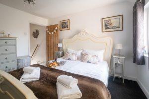 5 Burrells Cottages
