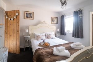 5 Burrells Cottages