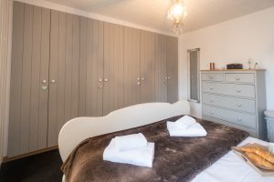 5 Burrells Cottages