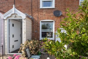 5 Burrells Cottages