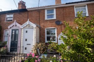 5 Burrells Cottages