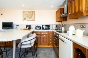 Hill House Apartment