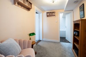 Hill House Apartment