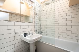 Hill House Apartment