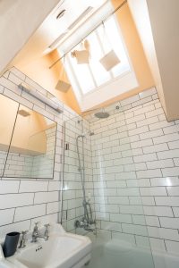 Hill House Apartment
