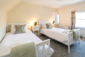 Hill House Apartment