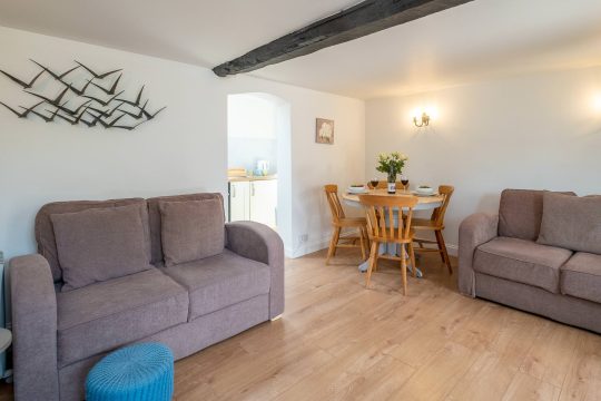 Crown Cottage