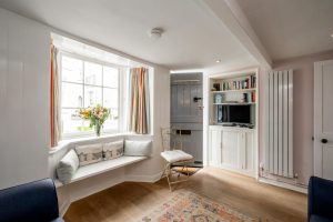 10 Hertford Place