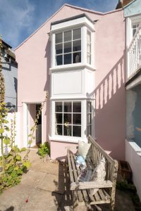 10 Hertford Place