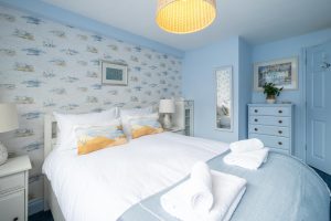 1 Ogilvie Lodge
