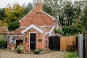 1 Tunns Cottage