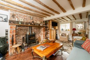 1 Tunns Cottage