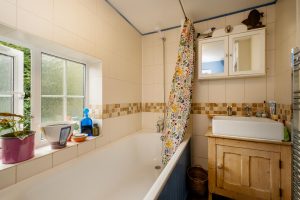 1 Tunns Cottage