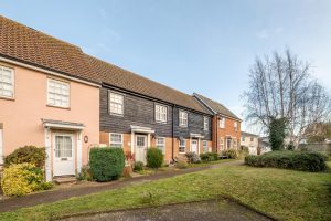 Driftwood – 10 Britten close