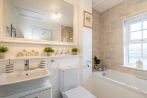 Driftwood – 10 Britten close
