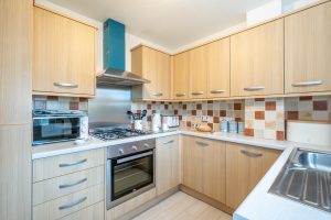 Driftwood – 10 Britten close