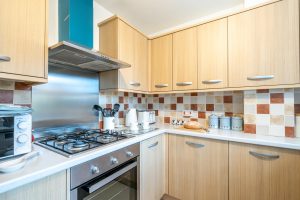 Driftwood – 10 Britten close
