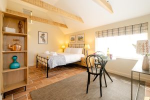Holly Tree Lodge
